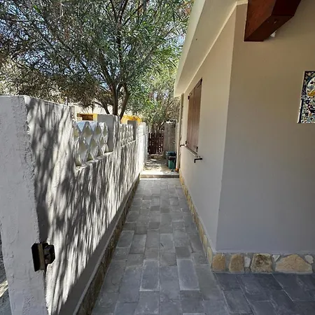 Casa Vacanze Solanas Prázdninový dům *